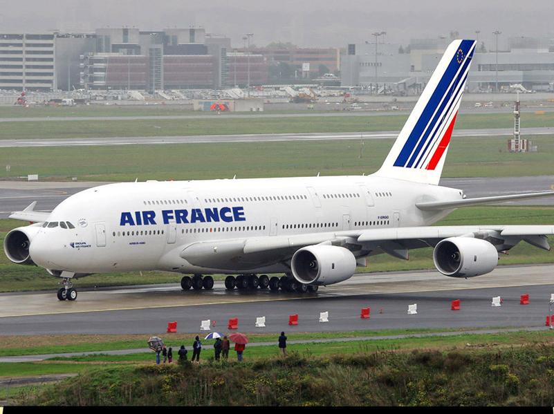 http://www.andrics.com/images/Airbus-A380-Air-France-1.jpg