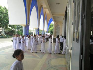 Description: D:\LỄ BỔN MẠNG GĐĐM\IMG_0461.JPG