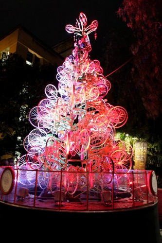 Bicycle Christmas tree in Australia (Made with 100 Bicycles)