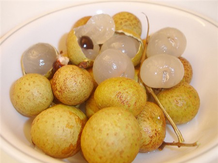 13 loại trái cây càng ăn càng nổi mụn - 1